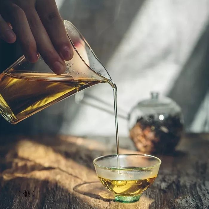 哪款茶能成为秋季饮茶NO.1？品鉴秋日里的第一杯茶